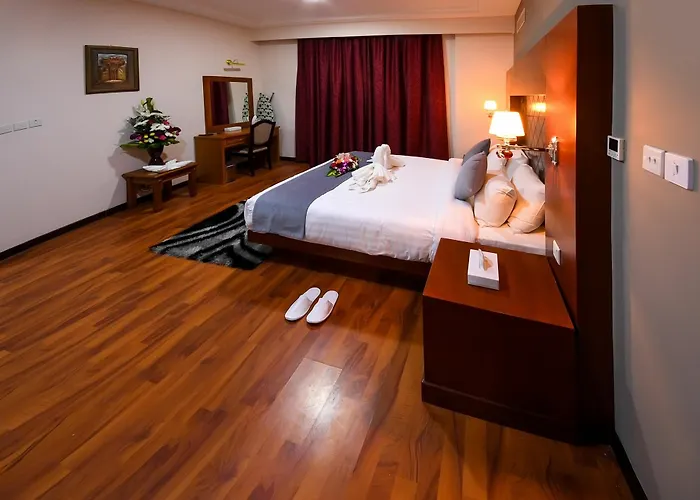 Sea Diamond Plaza Apartments