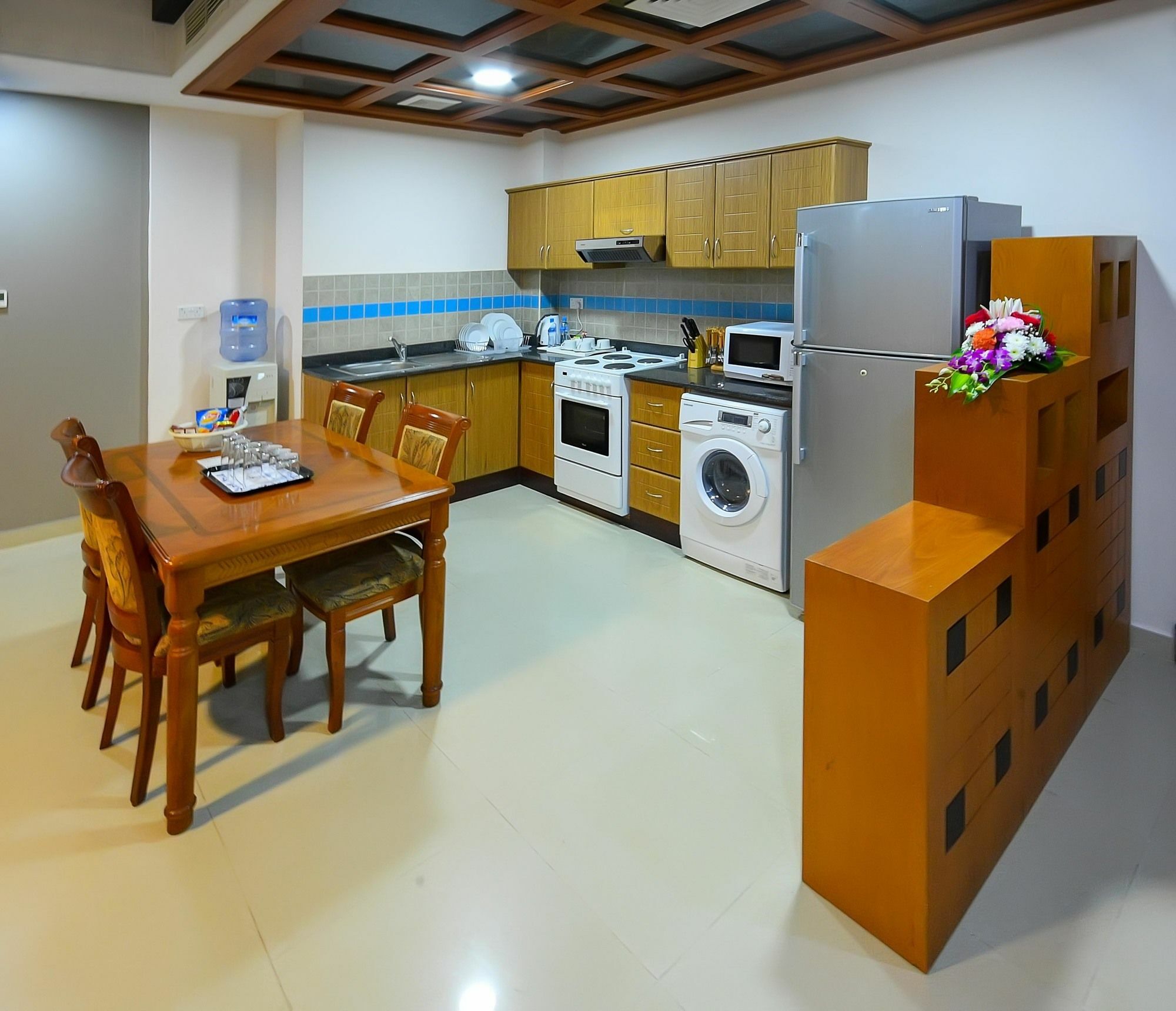 Sea Diamond Plaza Aparthotel